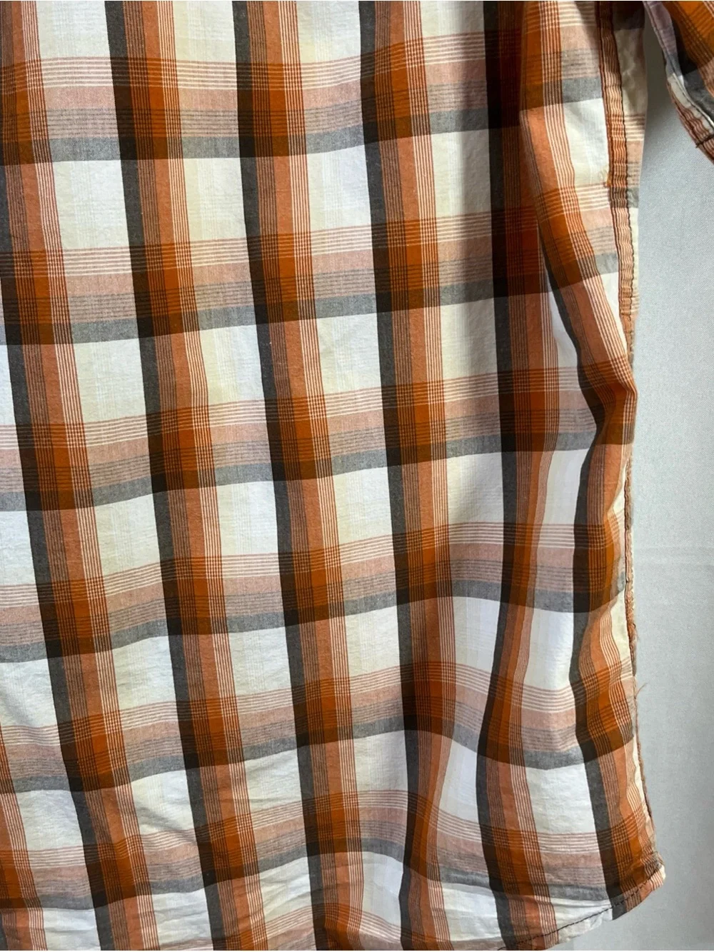 Carhartt Men's Relaxed Fit Button Down Plaid Shirt Pocket orange brown Large